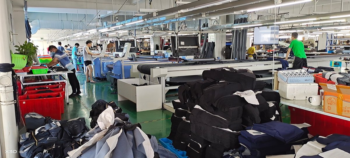 KEEPUTE Professional Clothing (Suzhou) Co., Ltd. factory workshop real view