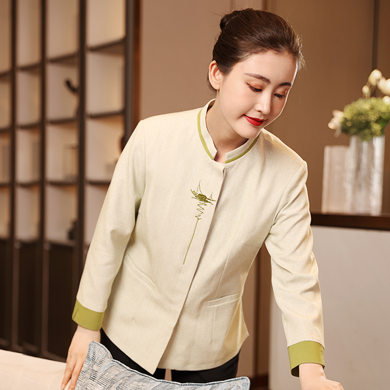 HT032-878女秋冬保潔服