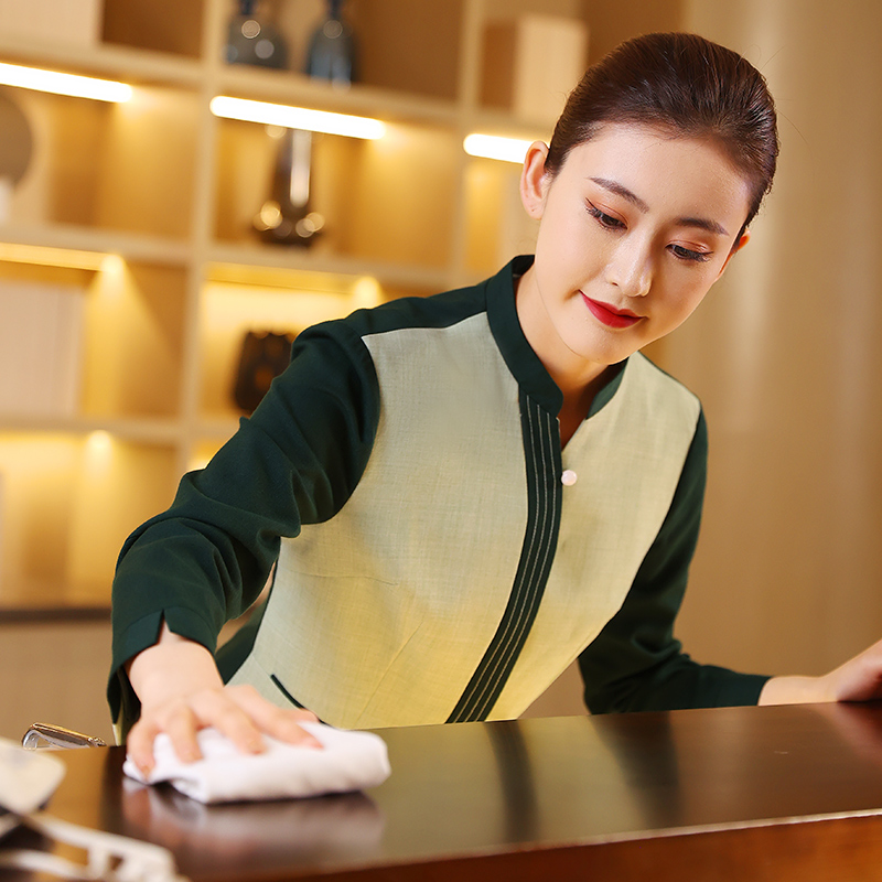 HT032-1071-14 – Women's Autumn/Winter Cleaning Uniform