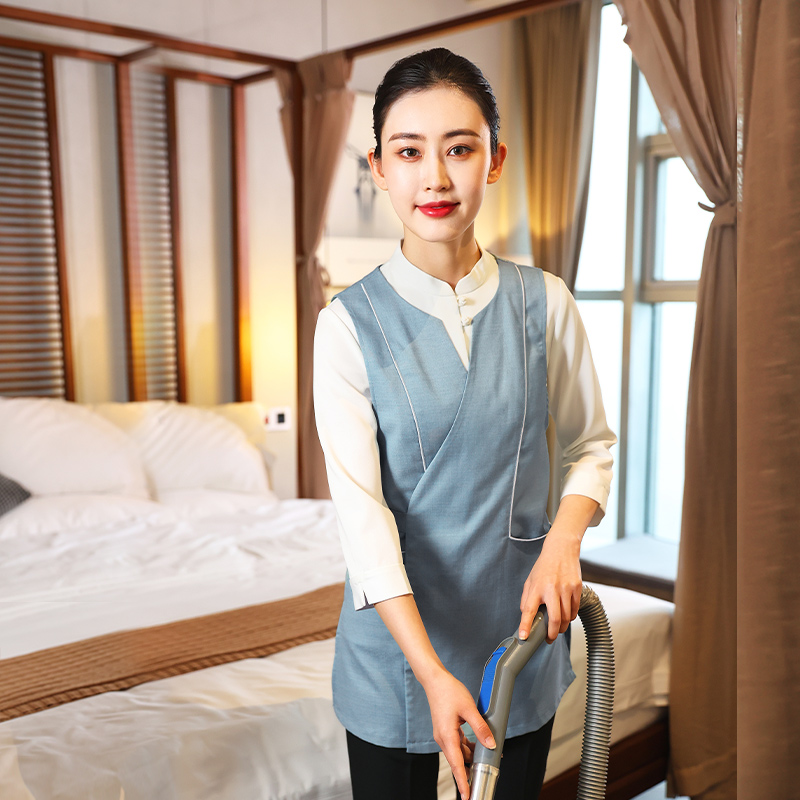 HT032-1191女秋冬保潔服
