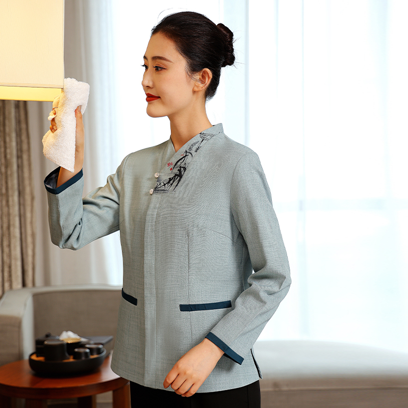 HT032-1261-14 – Women's Autumn/Winter Cleaning Uniform