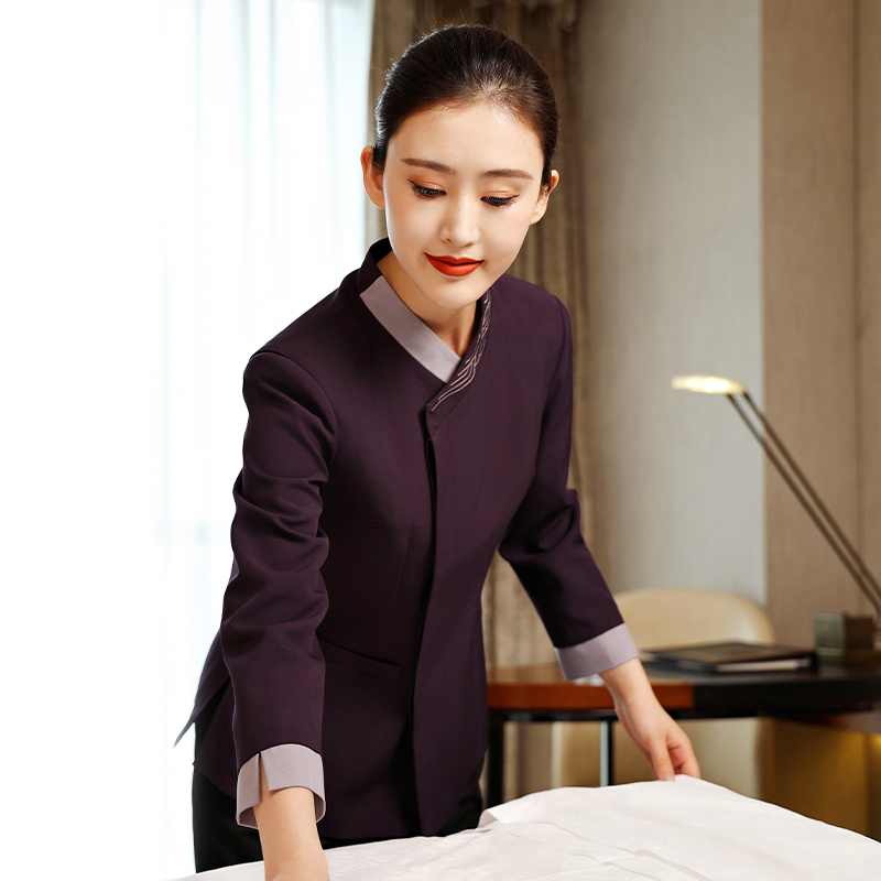 HT032-1324女秋冬保潔服