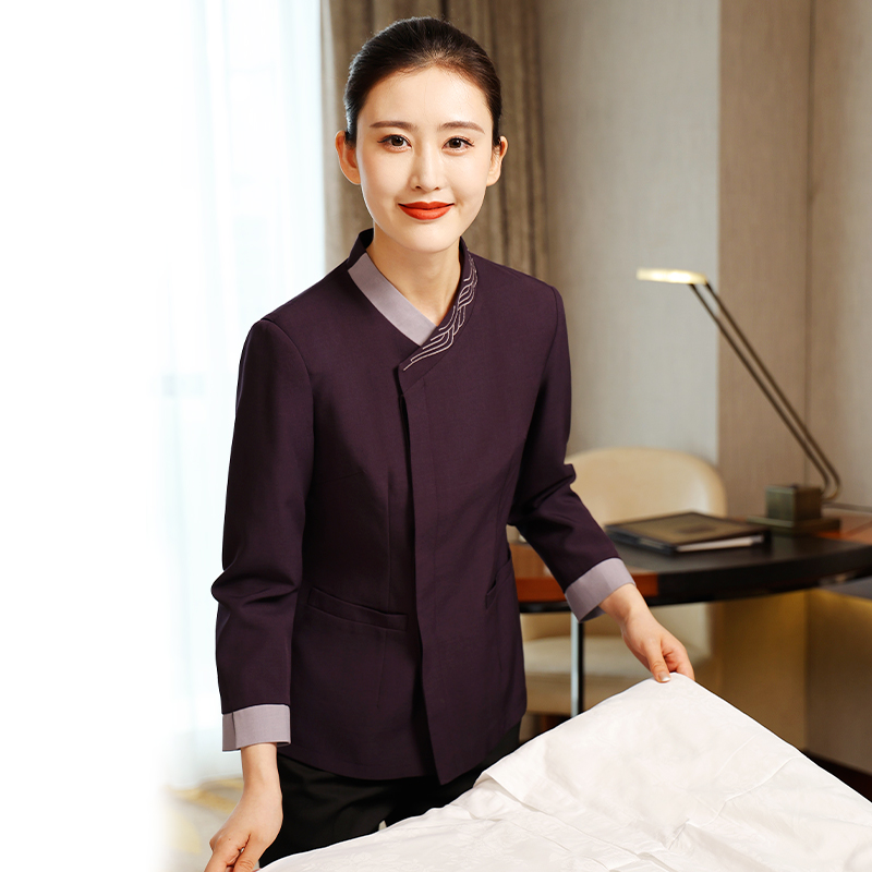 HT032-1324女秋冬保潔服