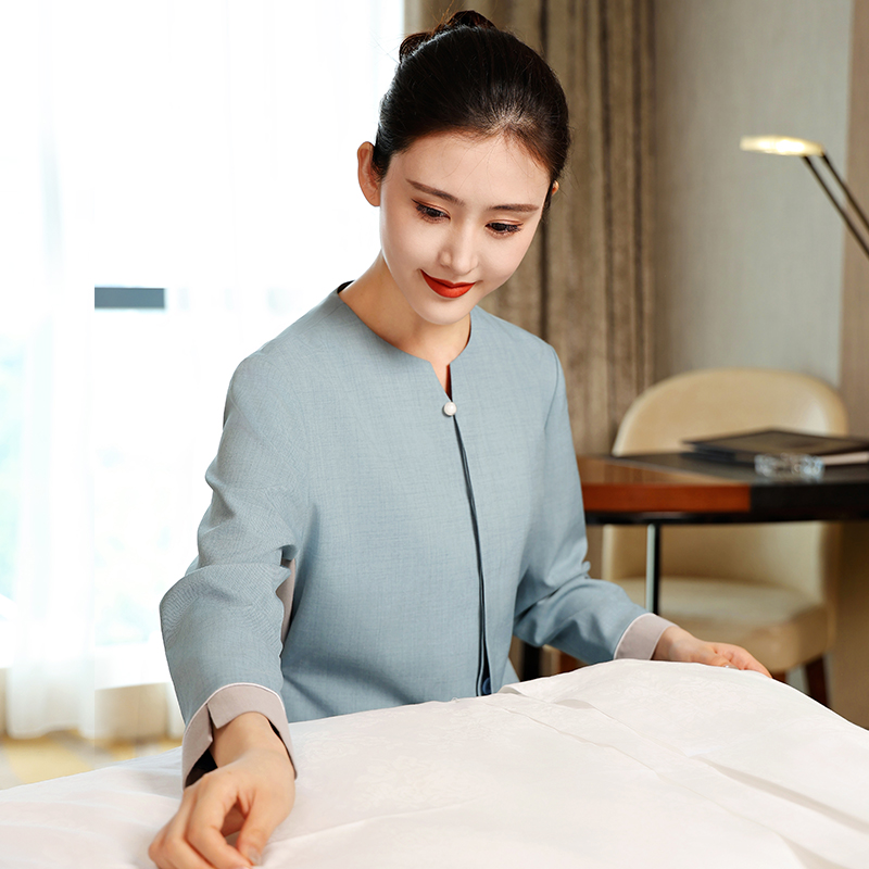 HT032-1515-24 – Women's Autumn/Winter Cleaning Uniform