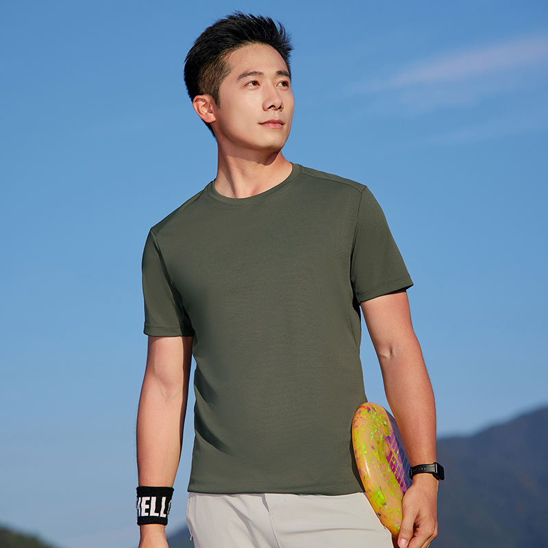 HT042-181高爾夫戶外運動系列超導(dǎo)快干科技特惠短袖圓領(lǐng)T恤