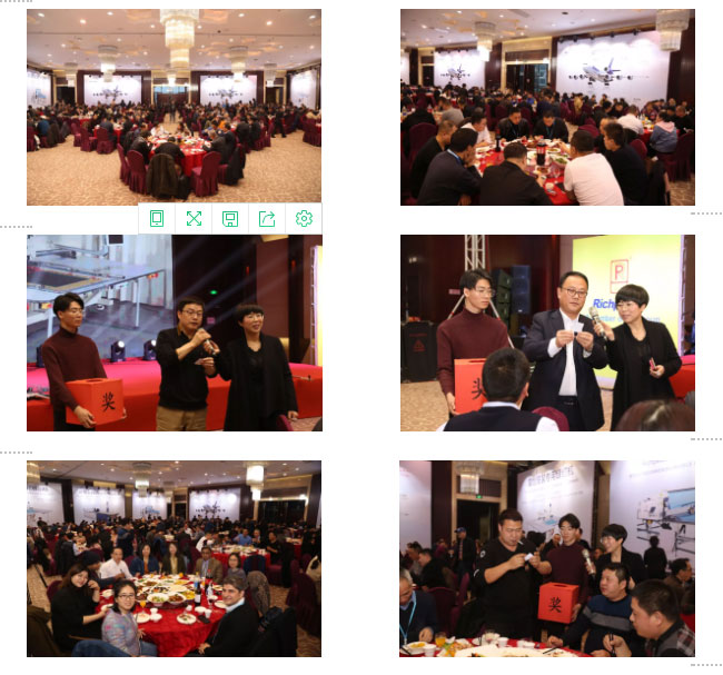 晚宴現(xiàn)場(chǎng) 晚宴現(xiàn)場(chǎng)1.jpg